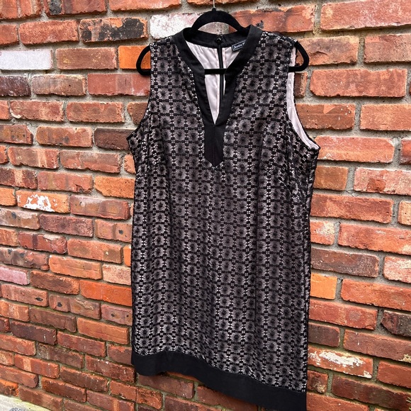 JESSICA HOWARD sleeveless shift dress black modern lace 16W knee length - Picture 2 of 12